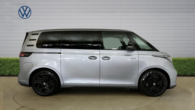 Volkswagen ID. Buzz 250kW GTX Pro 79kWh 5dr 4MOTION Auto Electric Estate - Image 4